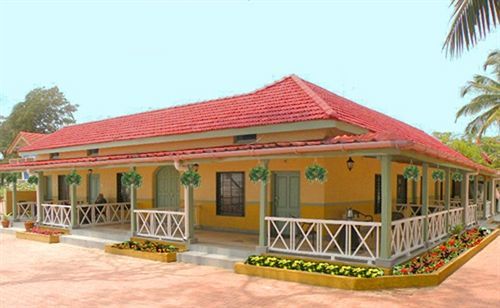 Golden Swan Beach Resort Murūd Buitenkant foto